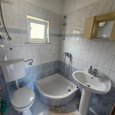 Kucija Vrnik Апартаменты Корчула